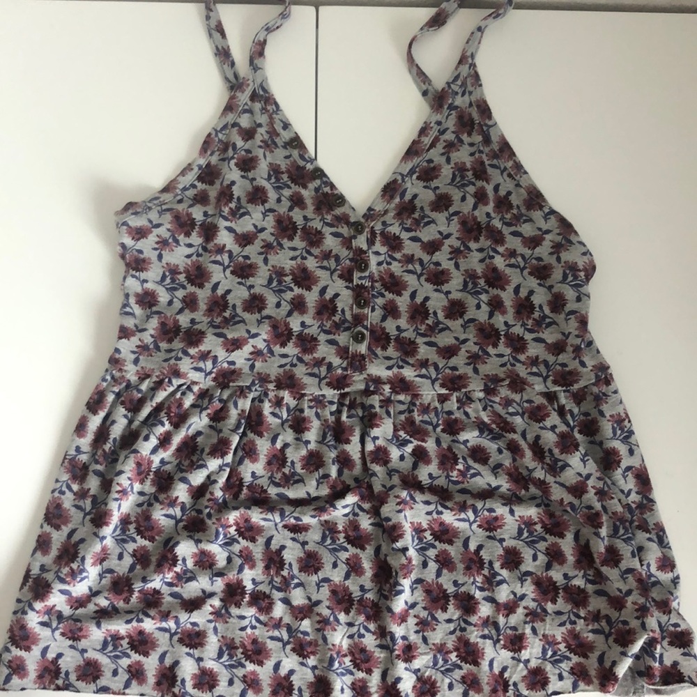 Flowy American Eagle V Neck Top